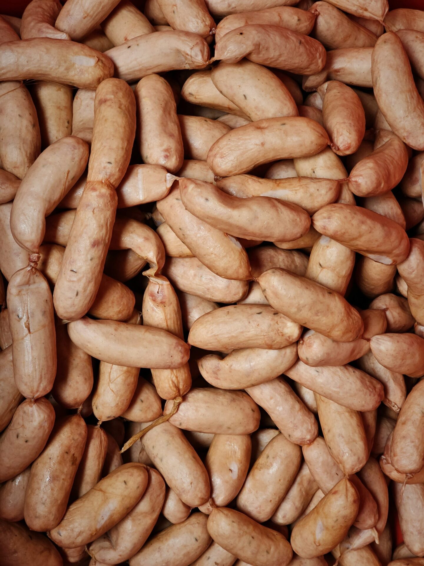 tas de saucisses fumées d'alsace