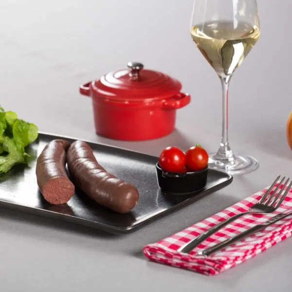 2 boudins noir sur assiette avec couverts d'Alsace