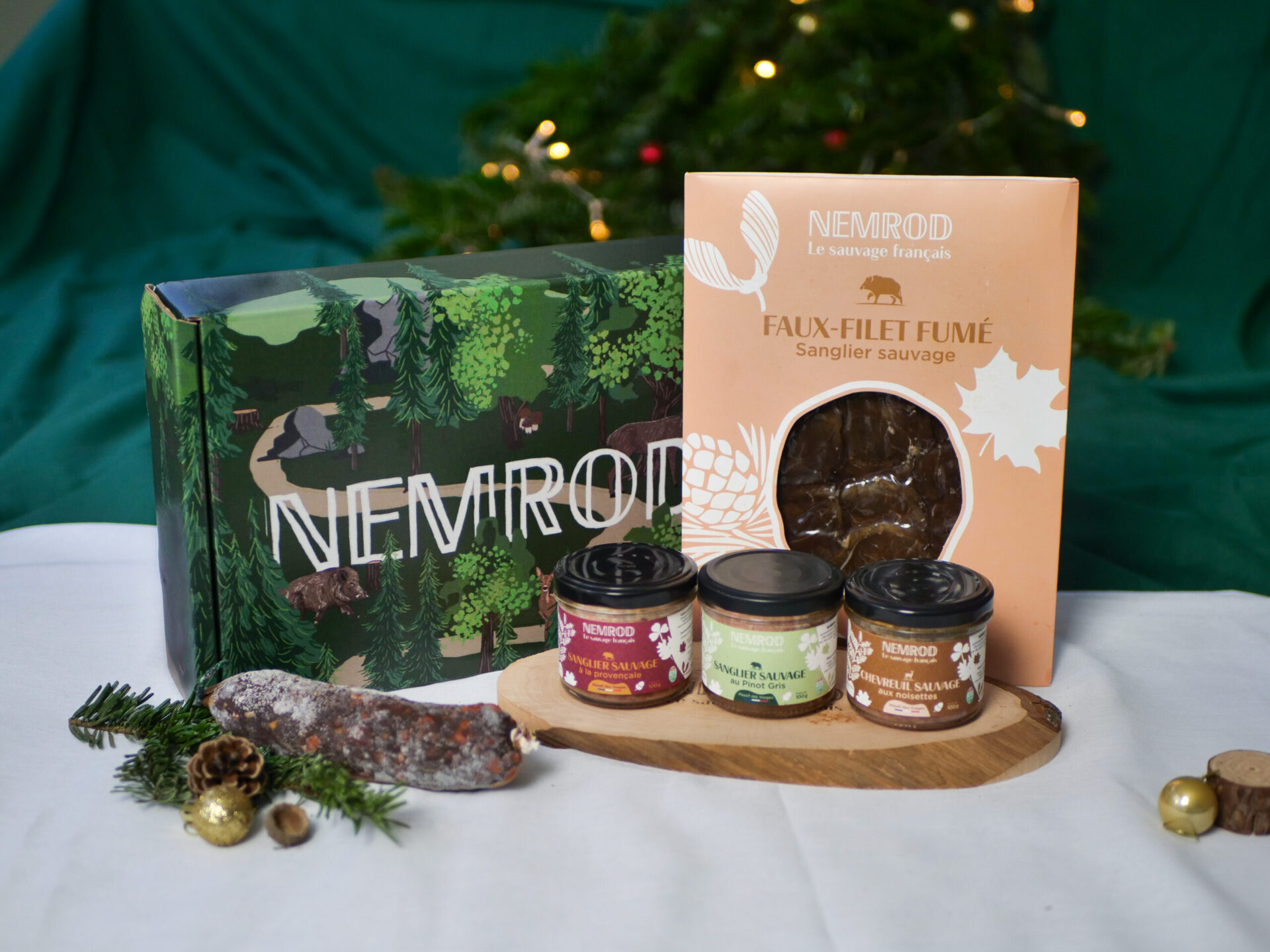 présentation du coffret estival de chez nemrod avec charcuteries et terrines