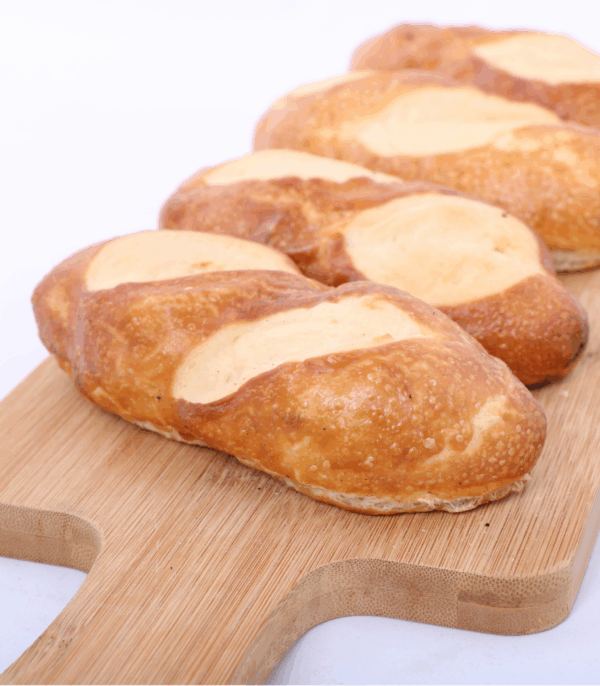pain bretzel sur planche
