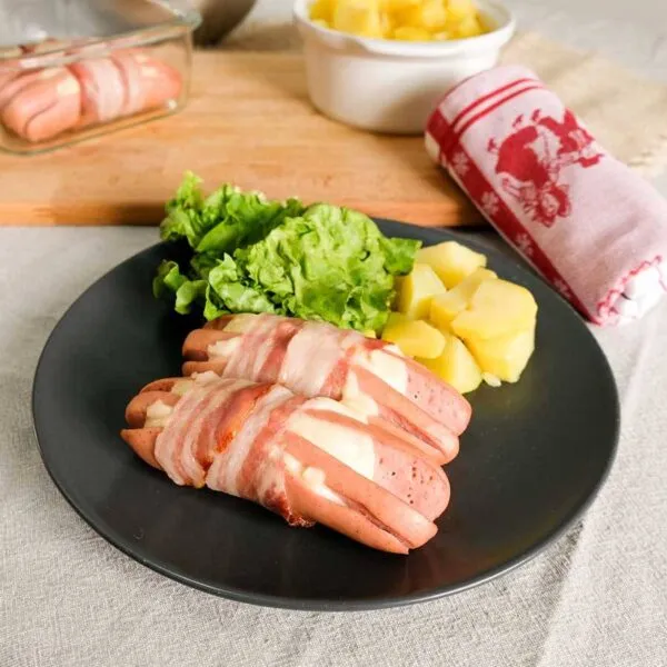 2 cervelas obernois sur assiette