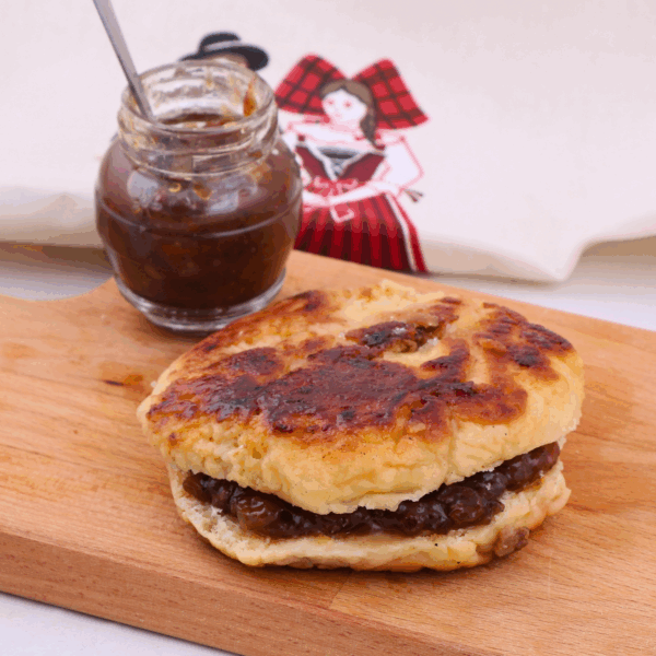 dampfnuddle sucrée fourrée