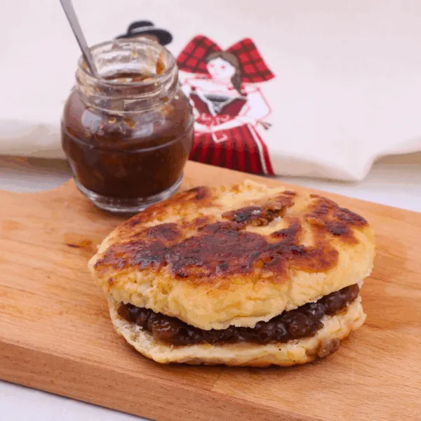 dampfnuddle sucrée fourrée