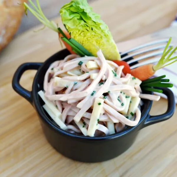 salade vigneronne dans un petit ramequin