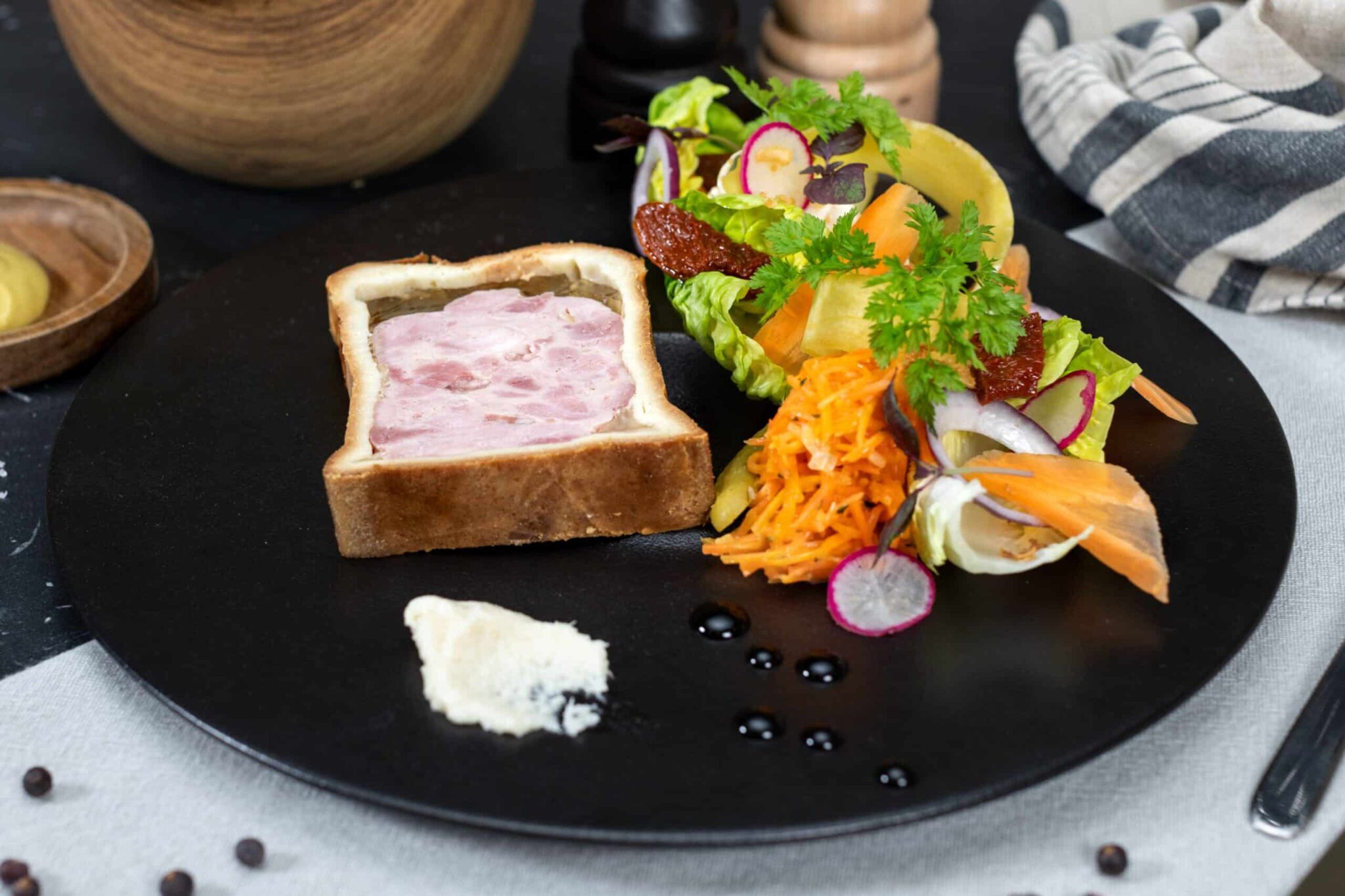 Pâté en croûte tranché - Alsace Saveurs