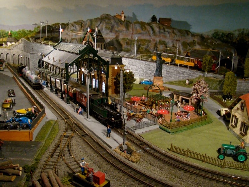 gare en miniature